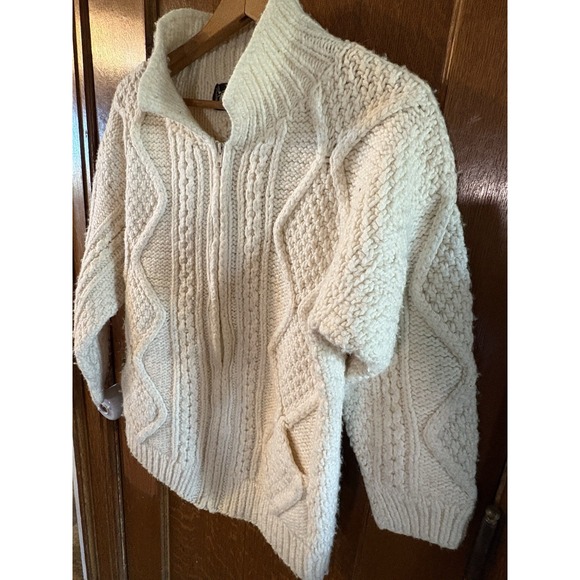 Hand Knit 100% Wool Fisherman's Sweater Sz M Cream Zip Made In Ecuador Sisandia - Picture 2 of 8